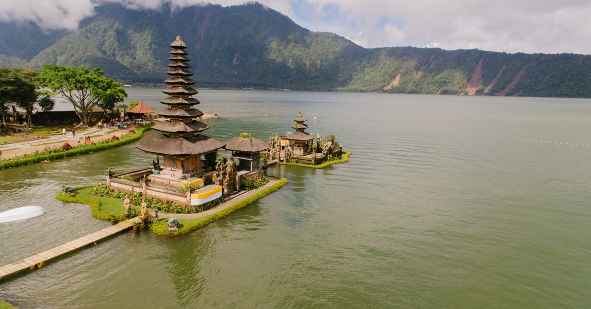 Aerial view of Pura Ulun Danu Beratan, the floating water temple on Lake Beratan in Bali
